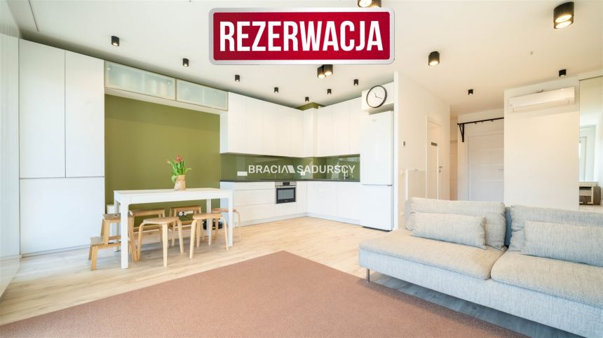 Widok na Park Lotników/garaż/jasne i przestronne - zdjęcie 1