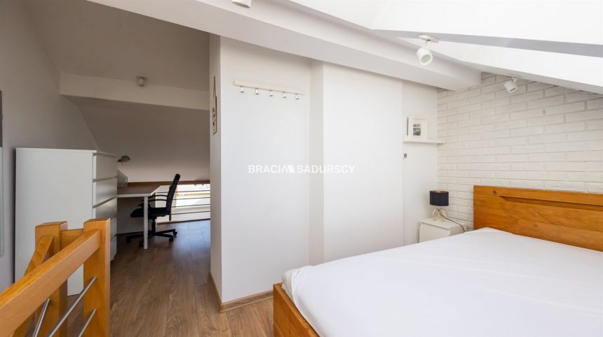 Komfortowy apartament koło Parku Bednarskiego miniaturka 19
