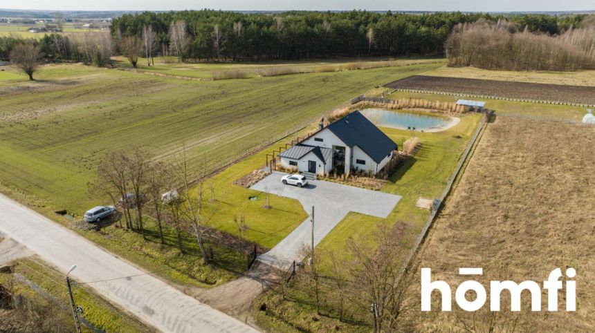 Dom w  industrialnym klimacie z prywatnym stawem miniaturka 8