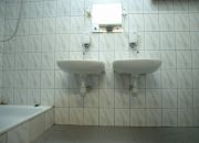 Warsztat samochodowy z wyposażeniem miniaturka 8