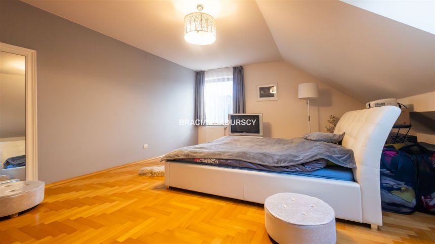 Komfortowy dom z dużą działką, 13 km od Krakowa miniaturka 13
