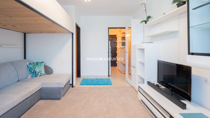 Kawalerka umeblowana 24,6 m2/Azory miniaturka 11