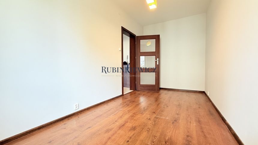 UL. COOPERA 2 POKOJE 46 M2 MIEJSCE GARAŻOWE miniaturka 14