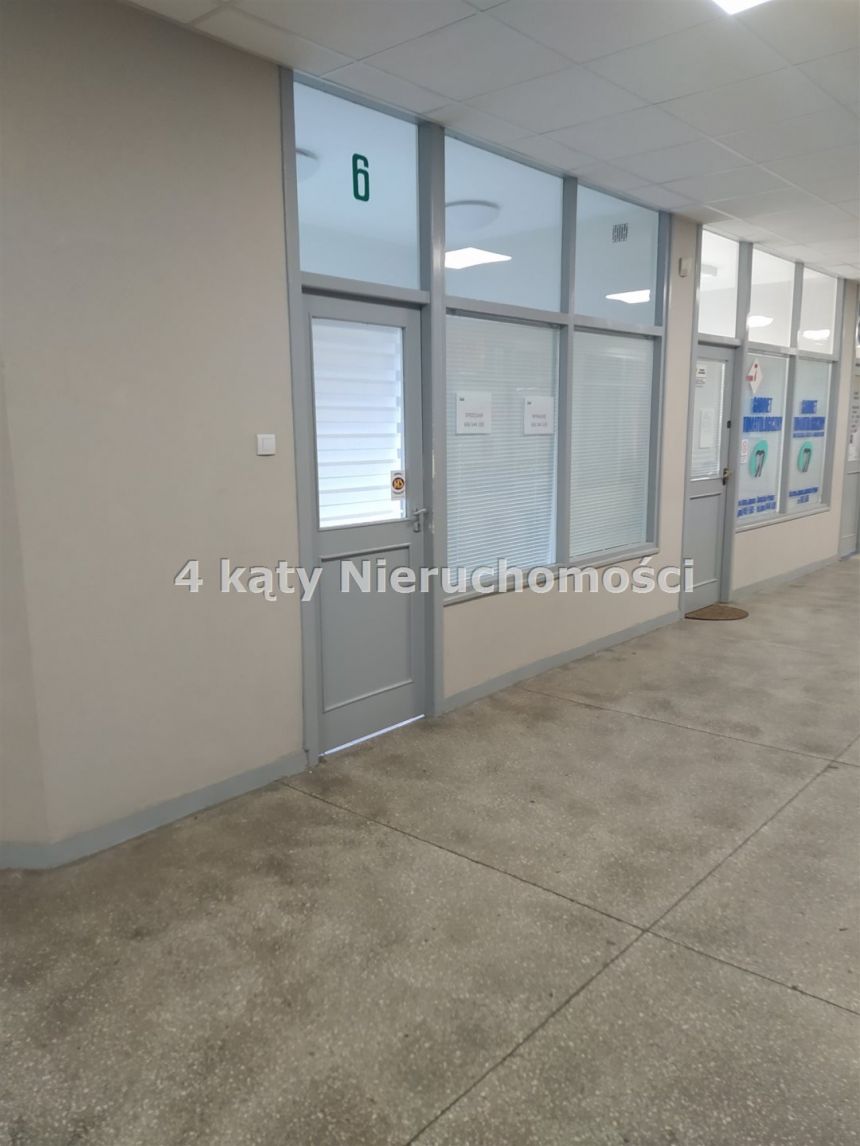 Lokal*parter*pawilon Kupiec*Wyszyńskiego miniaturka 5