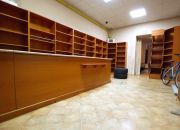 Lokal parterowy w Centrum, 2 wejścia, parking miniaturka 2