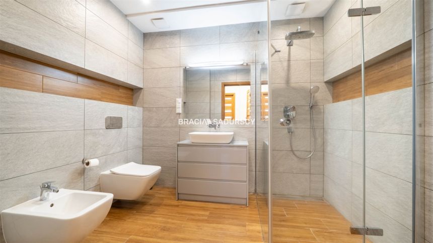 ul. Przedwiośnie | Przestronny salon | Duży balkon miniaturka 32
