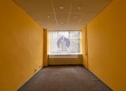 Bielany: biuro z aneksem kuchennym-32,75 m2 miniaturka 3