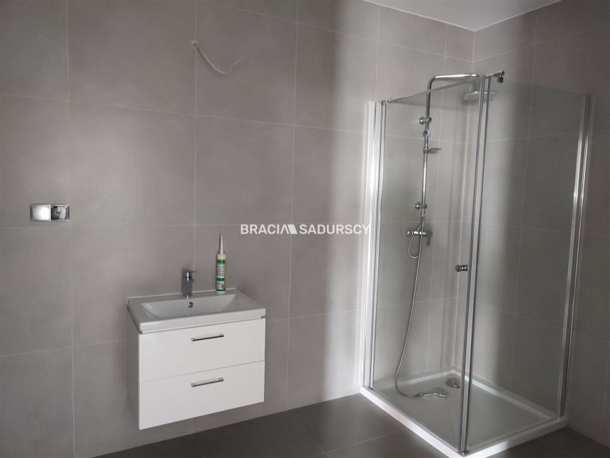 Skawina, 2 600 zł, 74.48 m2, umeblowane miniaturka 8