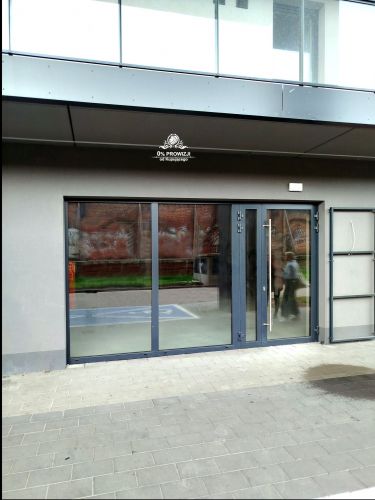 LOKAL USŁUGOWY W DOSKONAŁEJ LOKALIZACI/CENTRUM/BLISKO PKP