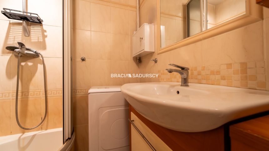 73 m², 3 pokoje, balkon, świetna lokalizacja! miniaturka 11