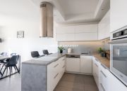 Nowoczesny salon 40m2/2balkony/garaz/piwnica miniaturka 5