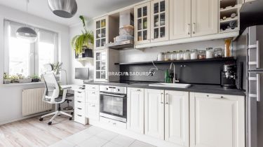Zakrzówek, kawalerka 36 m2, m. postojowe w cenie