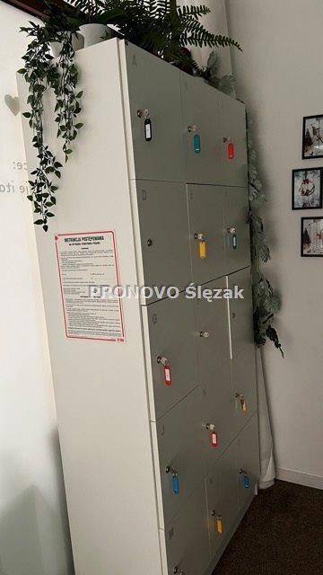 Sprzedam lokal biurowy we Wrocławiu miniaturka 9