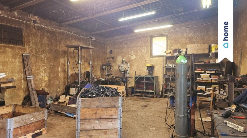 Michelin - działka budowlana zabudowana halami miniaturka 11