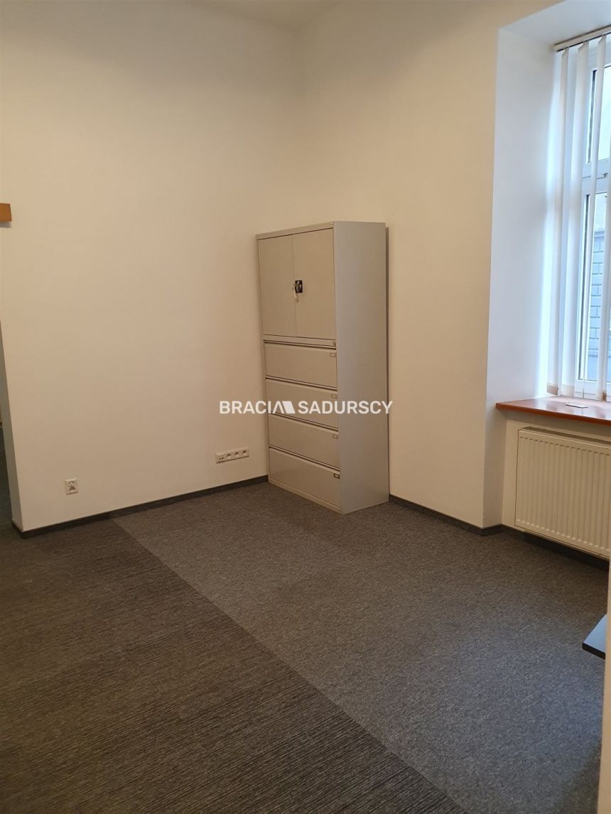 Lokal pod kancelarię|ul. Topolowa miniaturka 6