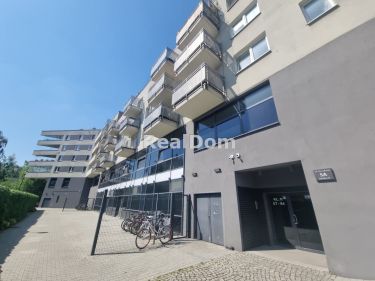 duża Kawalerka z balkonem, centrum Krakowa, winda