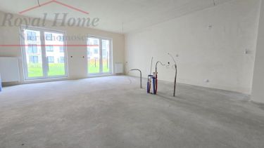 Przestronne, w stanie deweloperskim 4 pok ogródek.