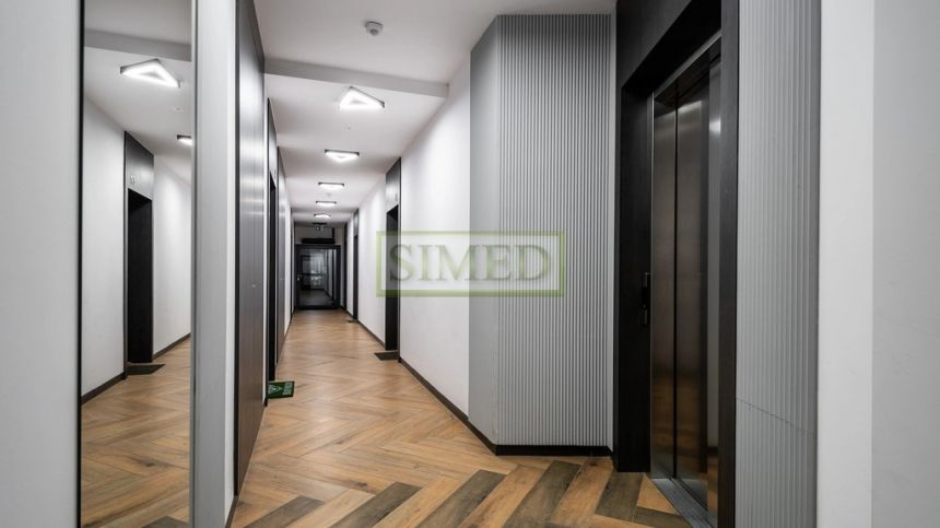 Parter z tarasem i ogródkiem. Nowy apartamentowiec miniaturka 4