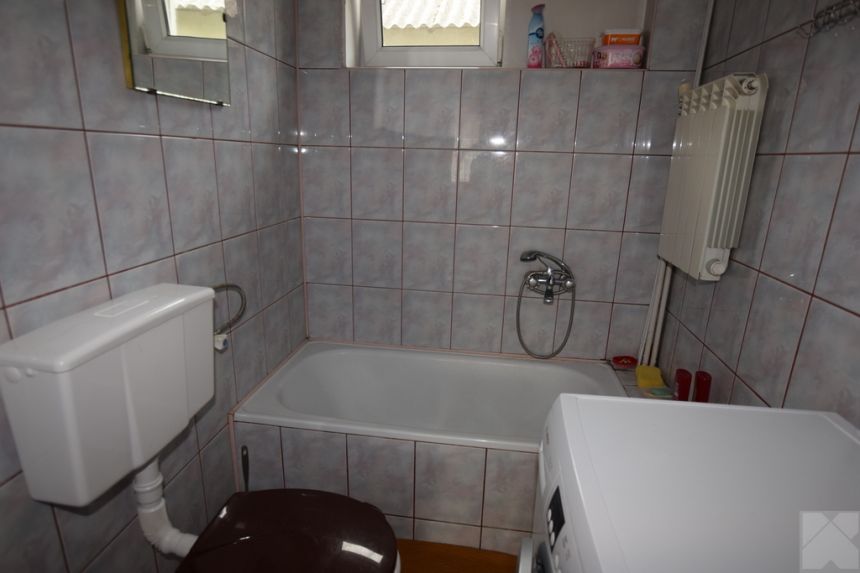 Sprzedam dom z dużą działką w atrakcyjnej cenie miniaturka 12