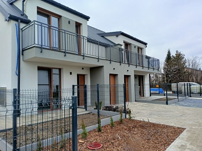 Mieszkanie dwupoziomowe 74,66 m2 plus 14,14 m2 - zdjęcie 1