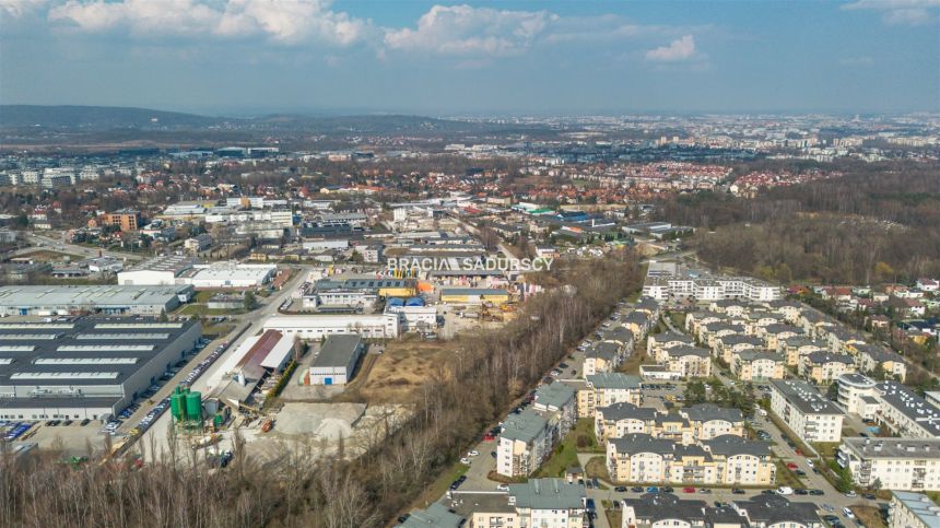 Kraków ul. Zawiła biurowiec z halą miniaturka 17