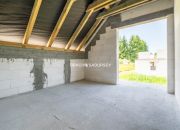 Dom w spokojnej okolicy Jeziora Dobczyckiego. miniaturka 18