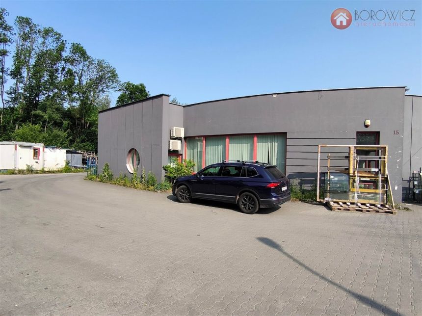 Bielsko-Biała Wapienica, hala obok giełdy towar. miniaturka 2
