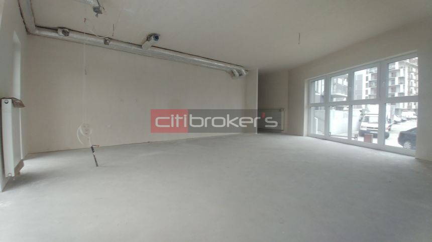 Mieszkanie/lokal z tarasem na parterze - 117,5m2 miniaturka 3