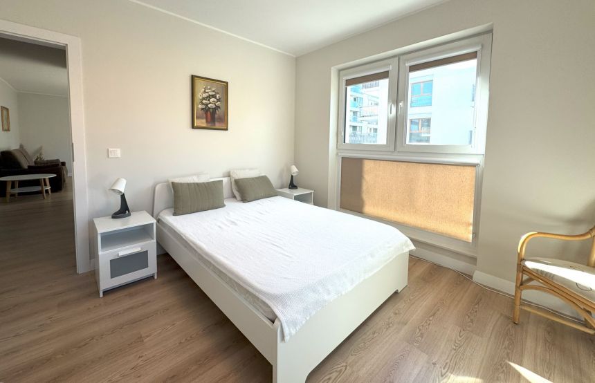 Apartament blisko Starówki- plus miejsce w hali garażowej i komórka lokatorska miniaturka 4