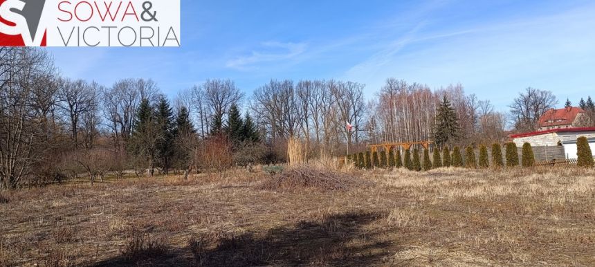 Słoneczna, budowlana działka z mediami i stawem miniaturka 4