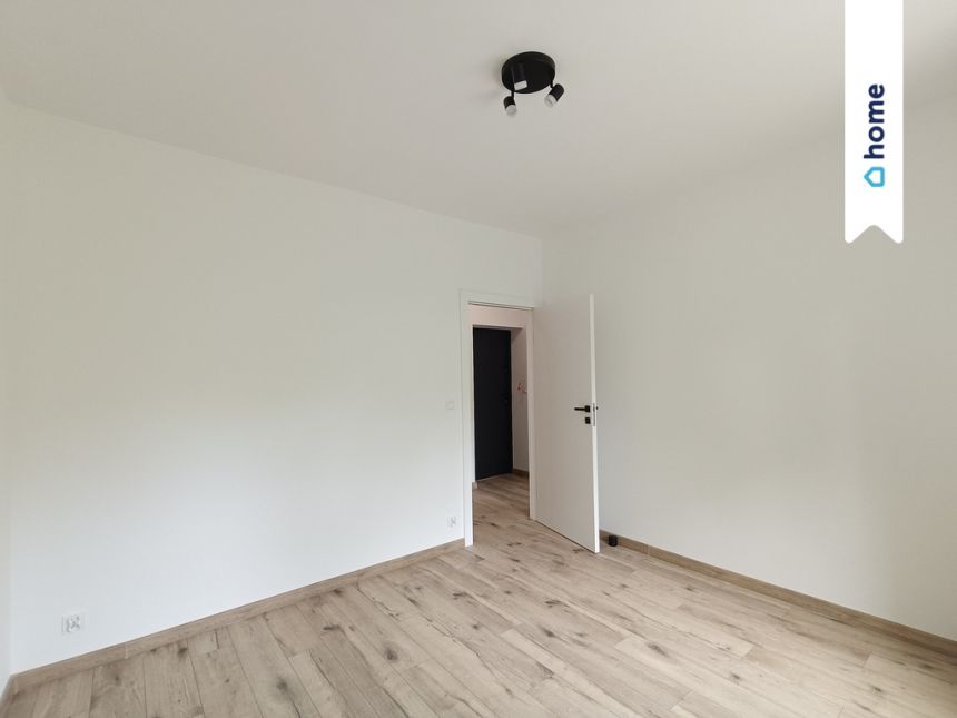 Komfortowe 2-pokojowe mieszkanie po remoncie miniaturka 9