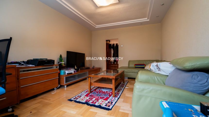 73 m², 3 pokoje, balkon, świetna lokalizacja! miniaturka 8