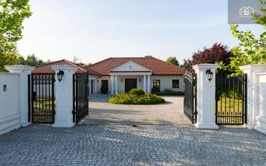 Brzeźnica, 2 500 000 zł, 250 m2, ściany ceramika