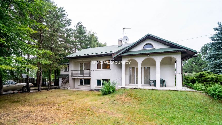 Dom z częścią usługową – Swoszowice, 11 arów - zdjęcie 1