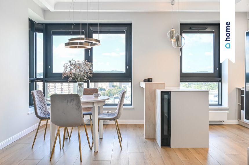 Luksusowy apartament z widokiem na Gdynię miniaturka 13