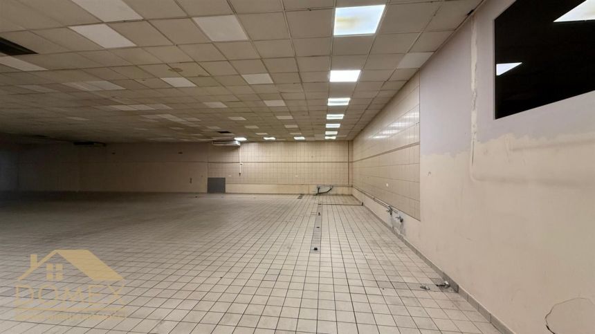 Market w Centrum – Komfortowa Inwestycja miniaturka 3