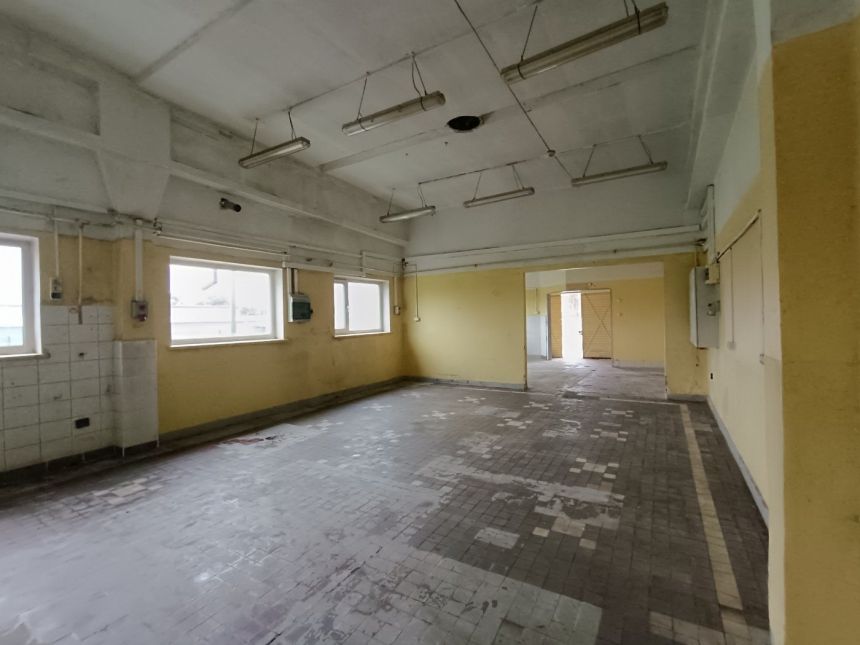 Hala około 120 m2, Pod Telegrafem miniaturka 6