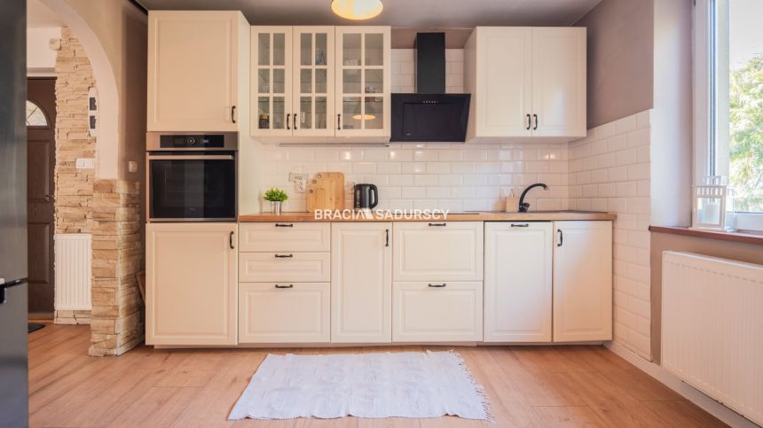 Uroczy dom 130m² z bajkowym ogrodem – Gnatowice! miniaturka 5