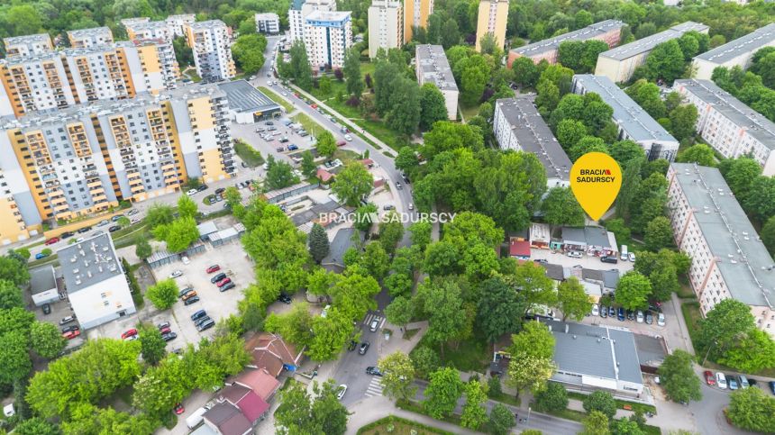 Lokal w doskonałej lokalizacji miniaturka 19
