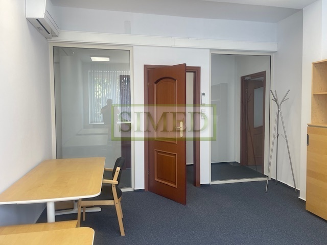Parter,parking, dostęp24h,ochrona,cisza miniaturka 7