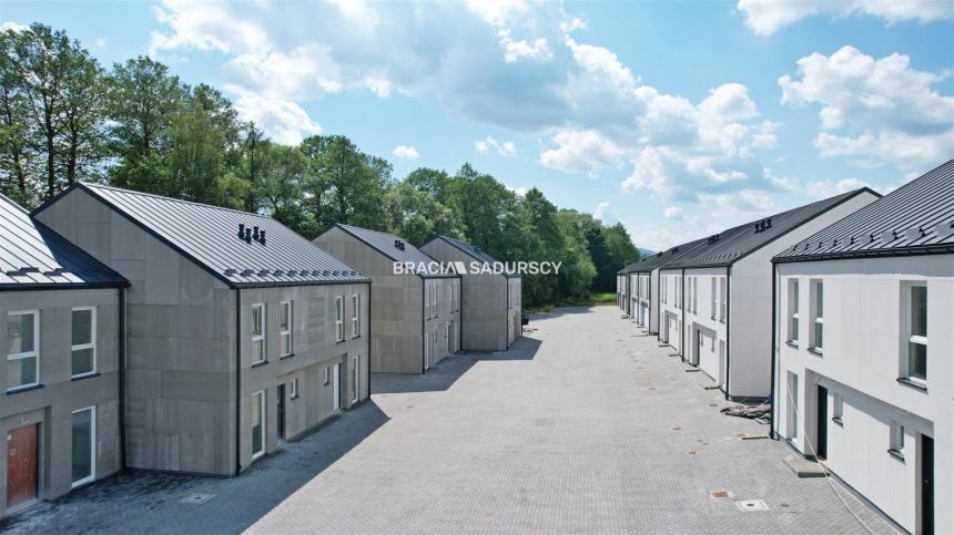 Dwupoziomowy apartament w Łodygowicach miniaturka 20