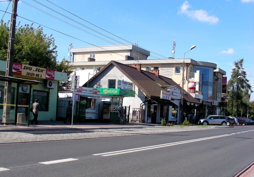 LOKAL USŁUGOWY W CENTRUM ŁOMIANEK - zdjęcie 1