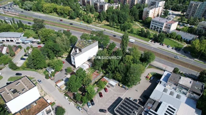 Kraków, Czyżyny - Aleja Jana Pawła II miniaturka 15