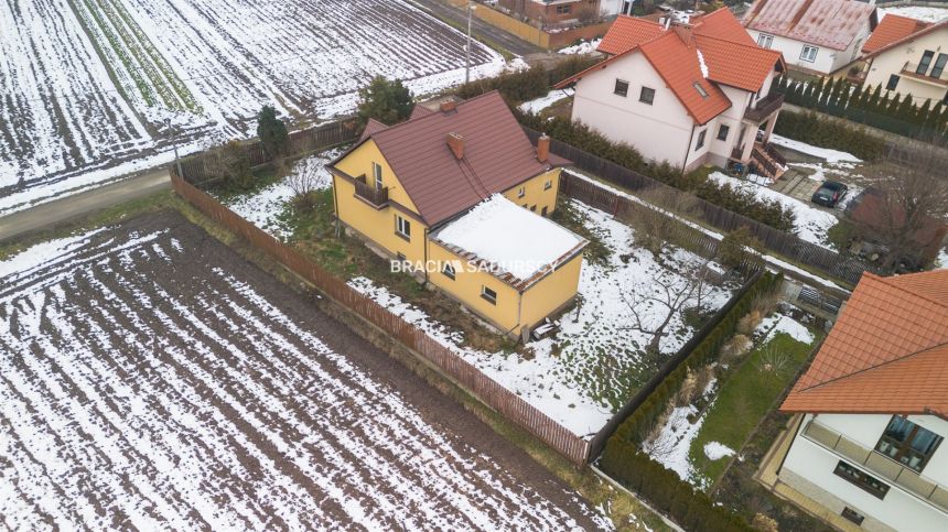 Dom wolnostojący w Zielonkach, duża działka miniaturka 7