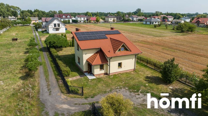 Przestronny i energooszczędny dom pod Radomiem miniaturka 2