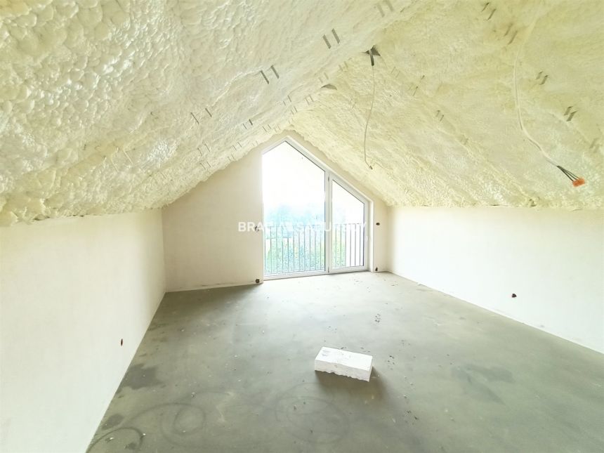 101m2, miejsce postojowe, ul. Dożynkowa, taras miniaturka 15