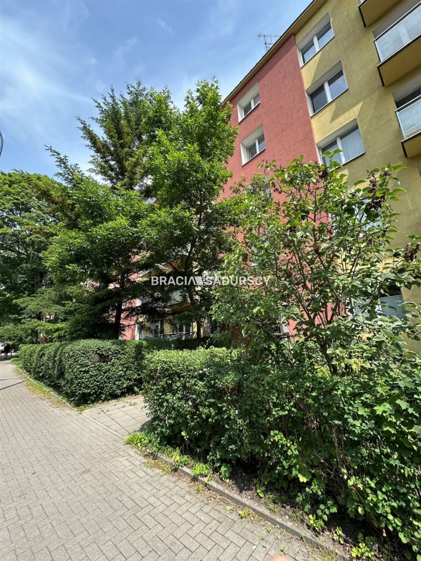Krowoodrza -Królewska inwestycja, uczelnie, balkon miniaturka 19