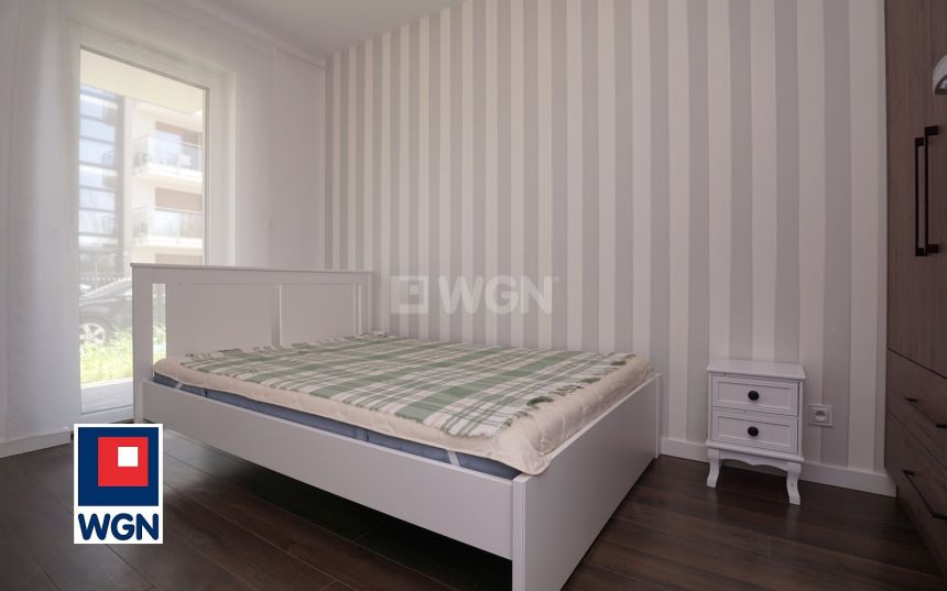 Piotrków Trybunalski, 1 900 zł, 42 m2, stan dobry miniaturka 12