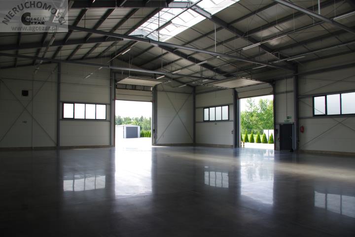 Stojadła, 12 500 zł, 500 m2, z płyty warstwowej miniaturka 1