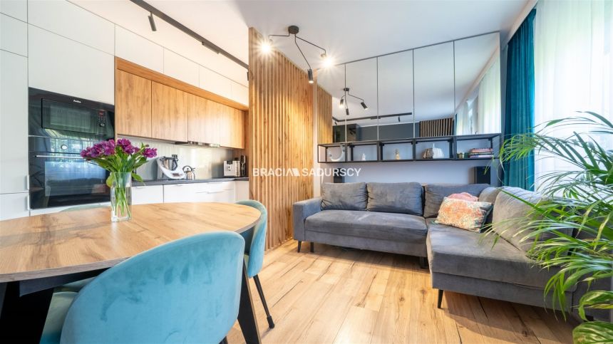 3 pokoje, balkon, wysoki standard, klimatyzacja miniaturka 6